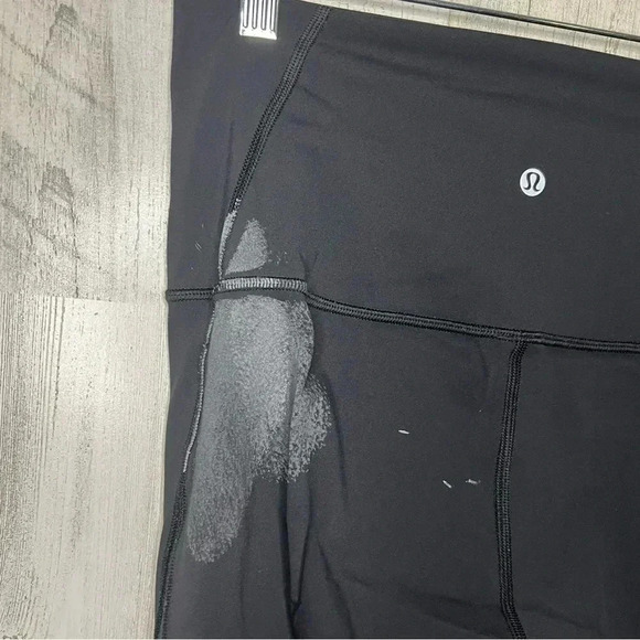 Lululemon flawed‎ leggings Size 8 - Picture 4 of 7